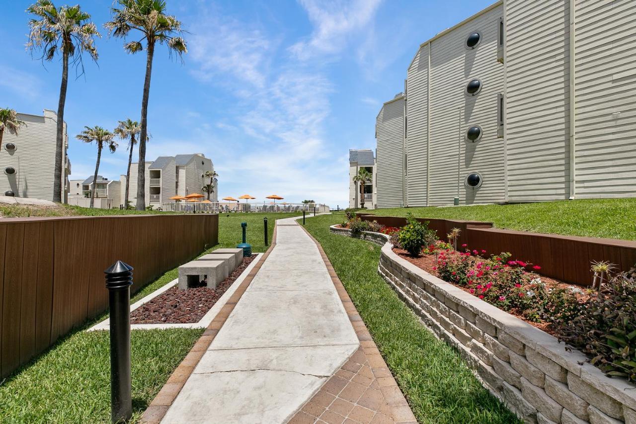 The Ocean Waves Are Calling! Relaxing Setting With Pool View In Beachfront Resort South Padre Island Exterior photo